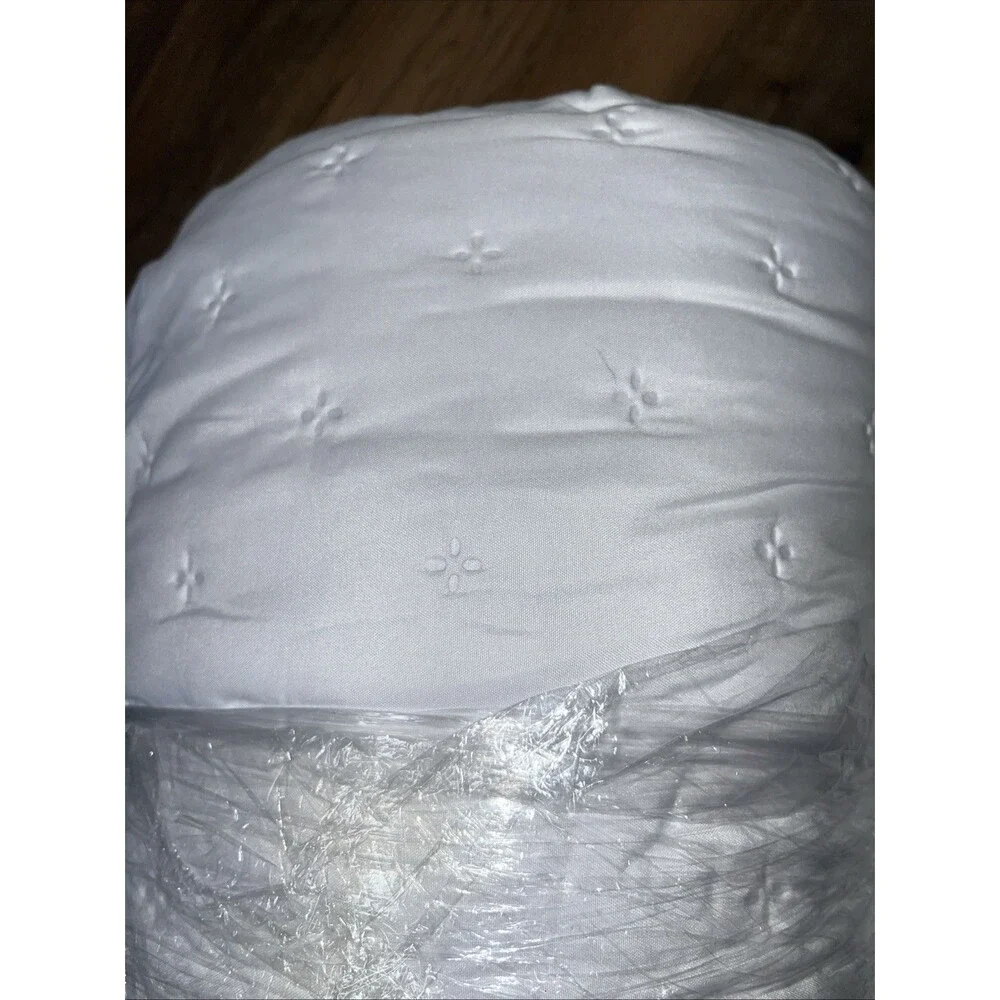 Bedsure King Quilt - Lightweight Comforter King Size